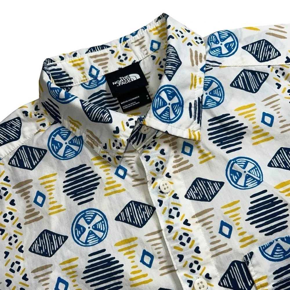 The North Face Mens Small Baytrail Pattern Short Sleeve Button Up Shirt